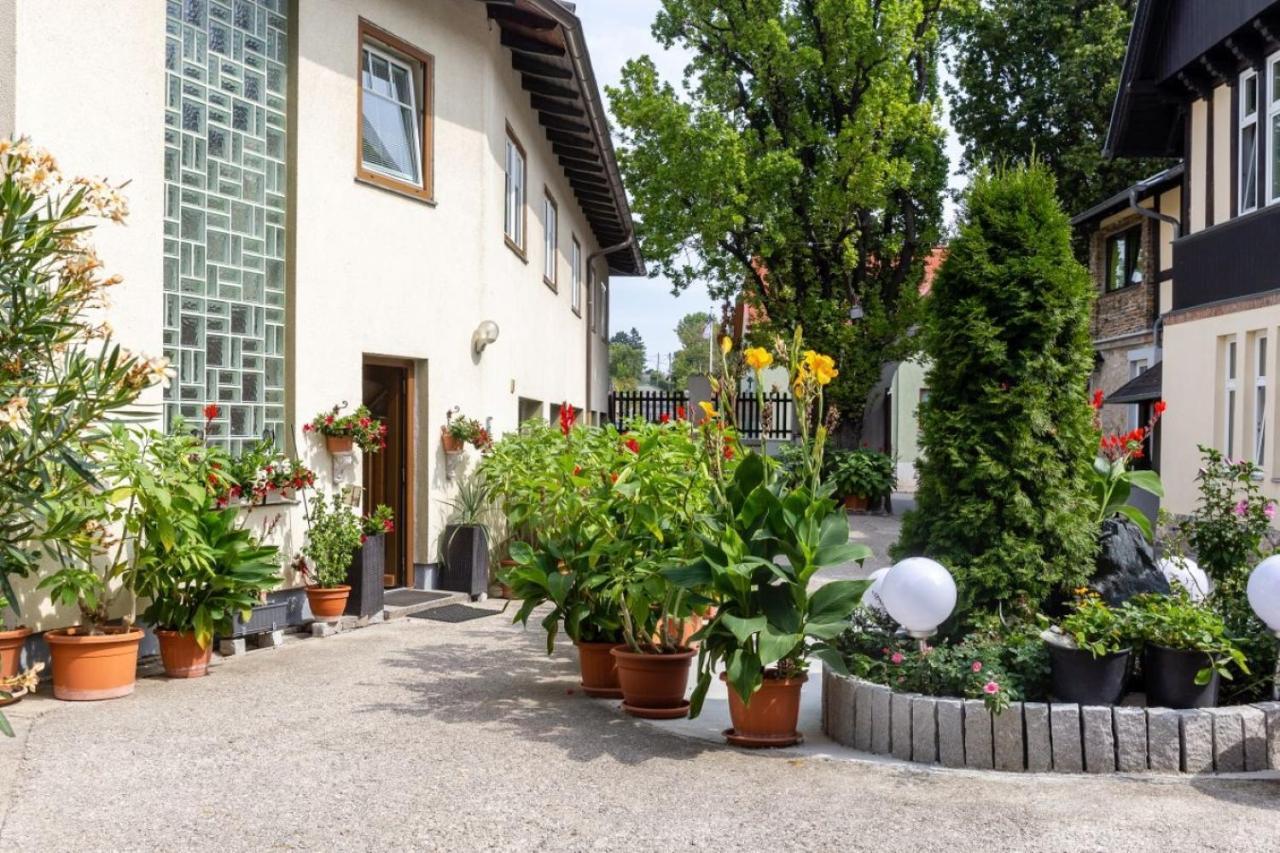 شقة Haus Zu Den Zwei Eichen بيرشتولدسدورف المظهر الخارجي الصورة
