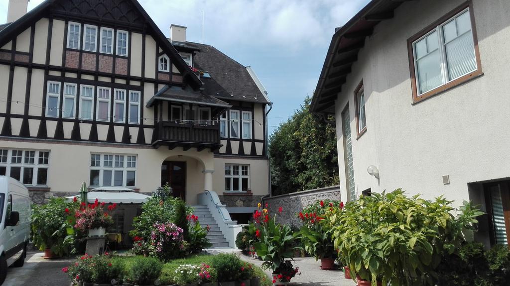 شقة Haus Zu Den Zwei Eichen بيرشتولدسدورف المظهر الخارجي الصورة